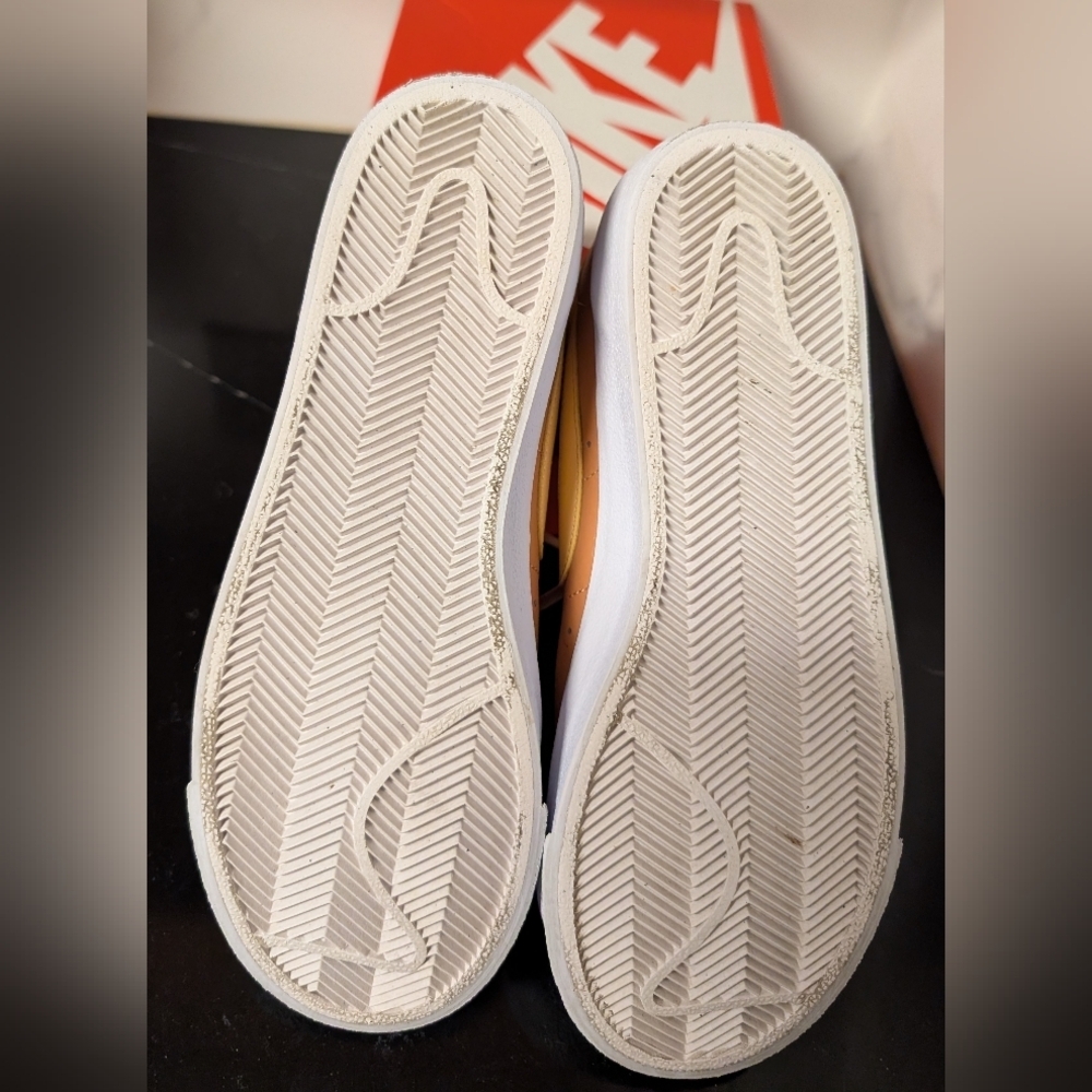 Nike Blazer Low '77 Amber Brown Shoes Sneakers Size 6.5Y W/Box MSRP $80 - Picture 8 of 9
